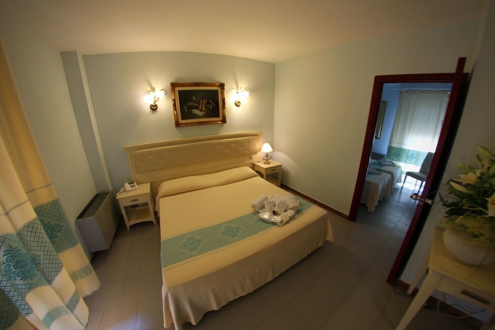 Фото Hotel Marini