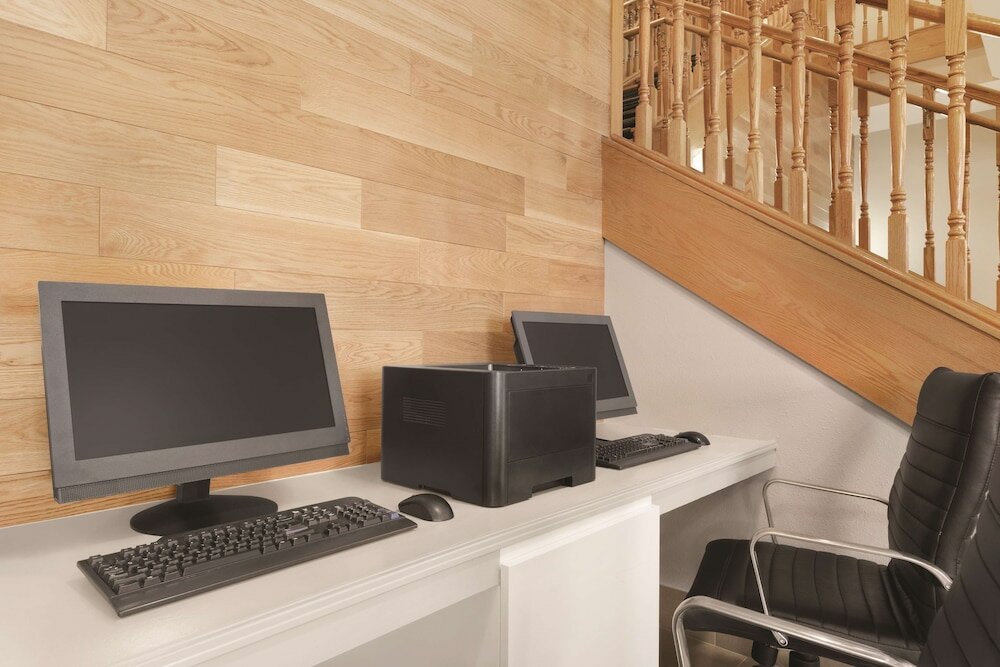 Фото Country Inn & Suites by Radisson, Orlando Airport, Fl