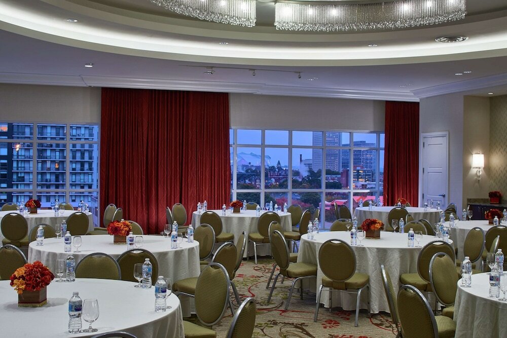 Фото Homewood Suites by Hilton Atlanta Midtown, Ga