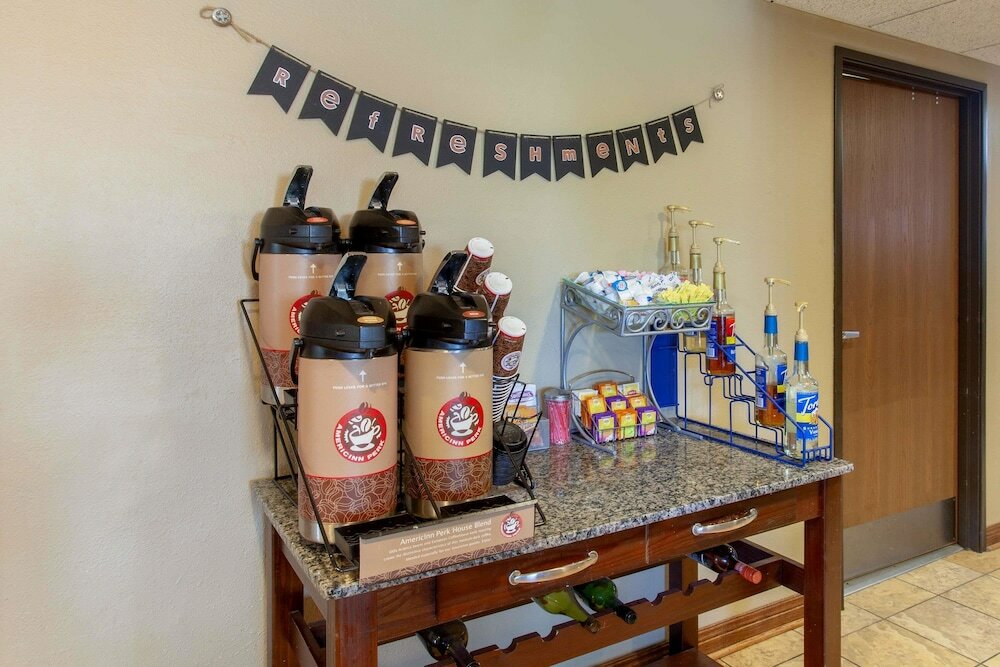 Фото AmericInn by Wyndham St. Cloud