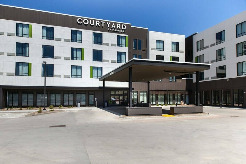 Гостиница Courtyard by Marriott Rapid City
