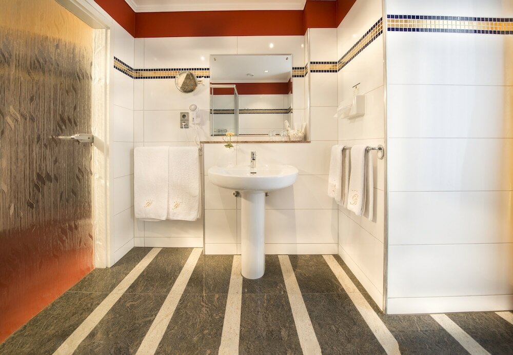 Фото Bellevue Rheinhotel