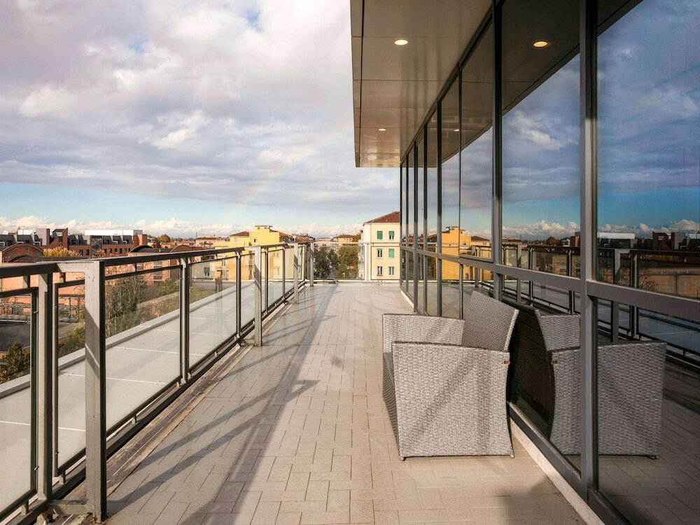 Фото Novotel Parma Centro