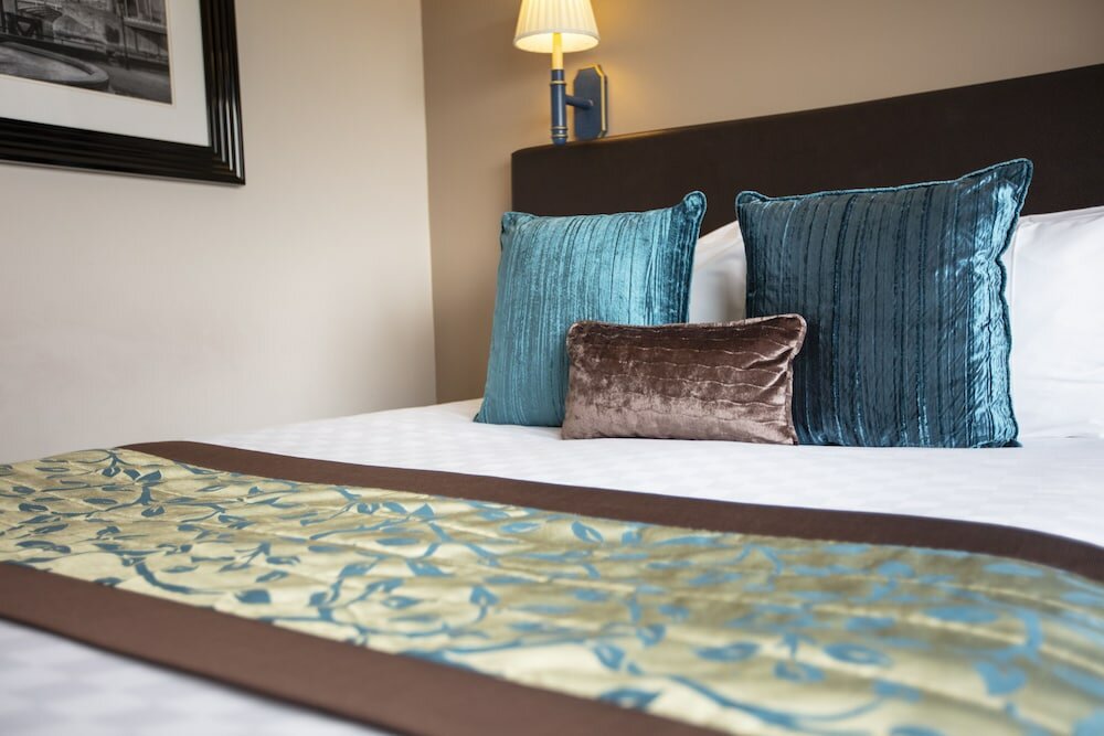 Фото The Tower Hotel