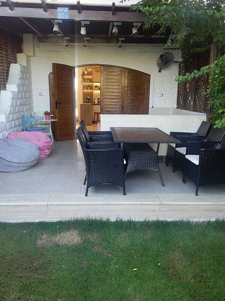 Фото Seven Seasons Hospitality