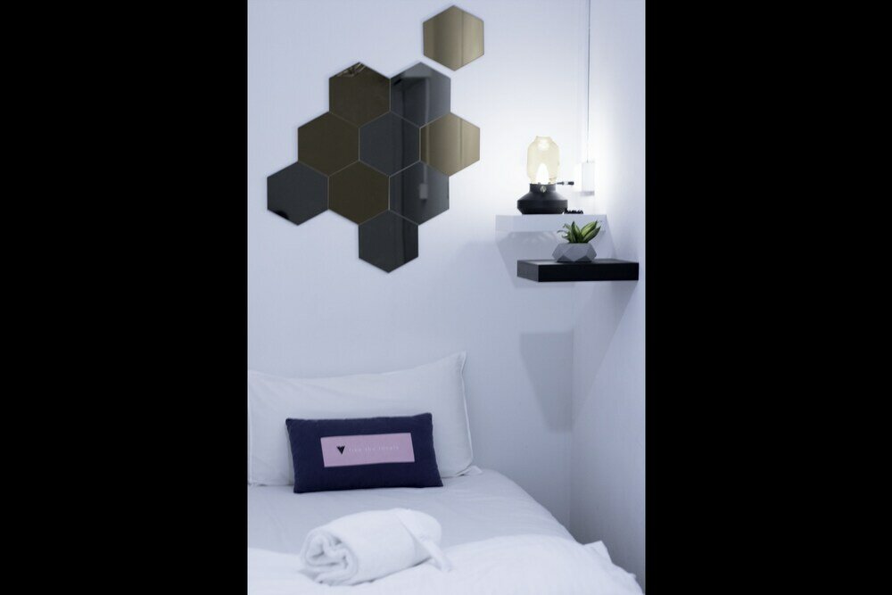 Фото Bond Boutique Capsule Hotel at Bugis - Hostel