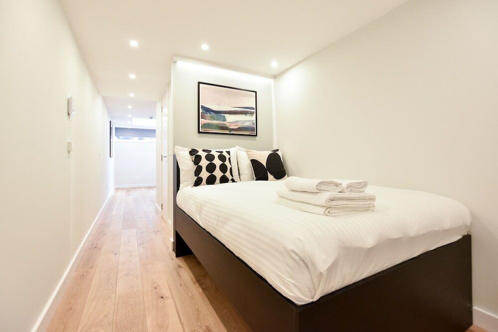 Фото Earls Court West Serviced Apartments