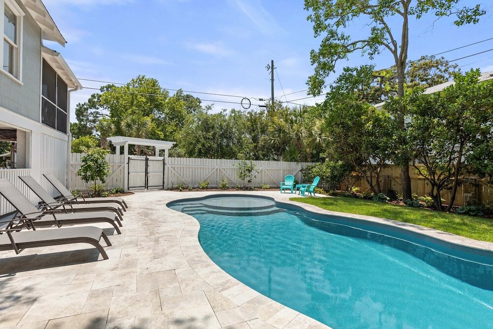 Фото Butler Beach Cottage