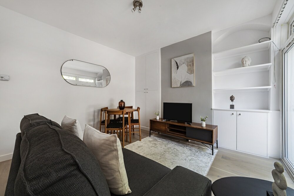 Фото The Neasden Villas