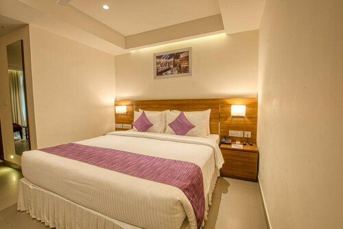 Гостиница Lilac Hotel 5th Block в Бангалоре