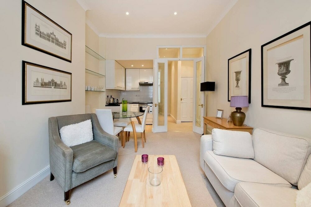 Фото Charming 1 Bed Apt in Pimlico - Walk to Palace