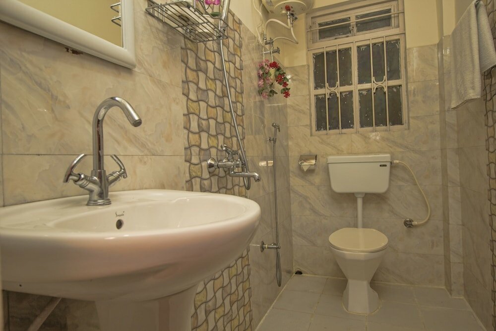 Фото Oyo 30417 Hotel Green View Neelgiri