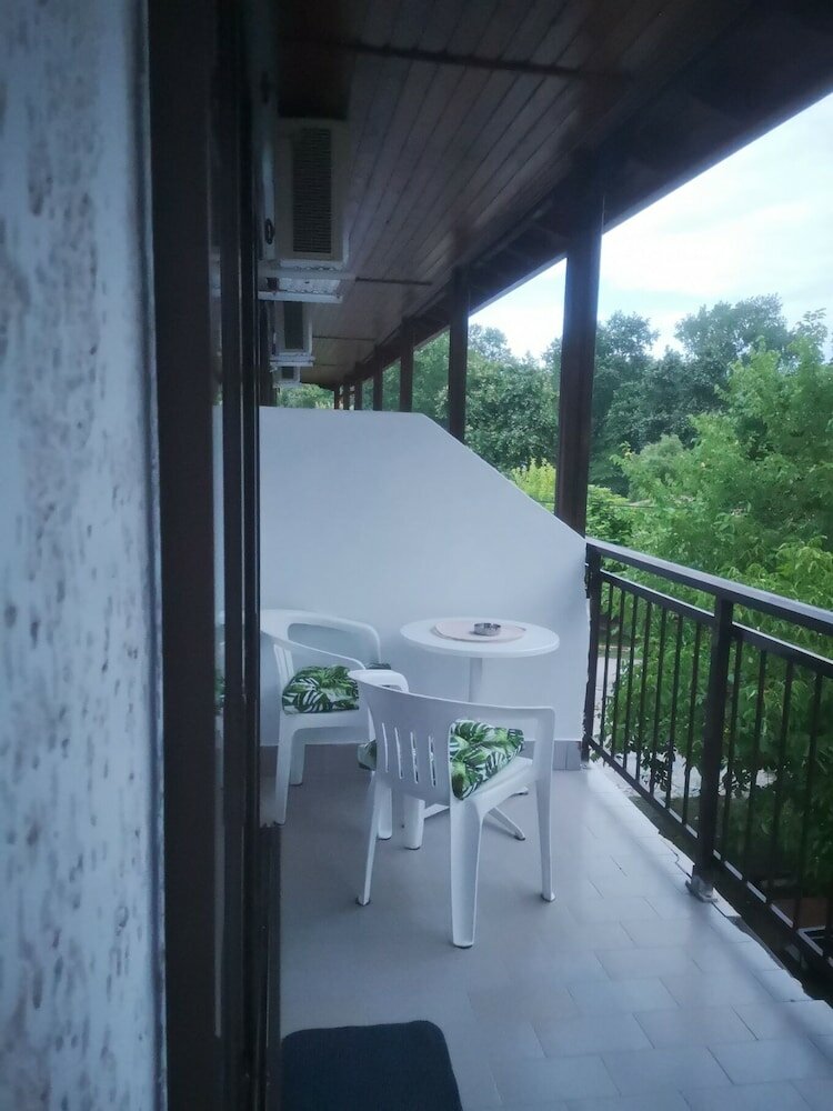 Фото Achillion b&b