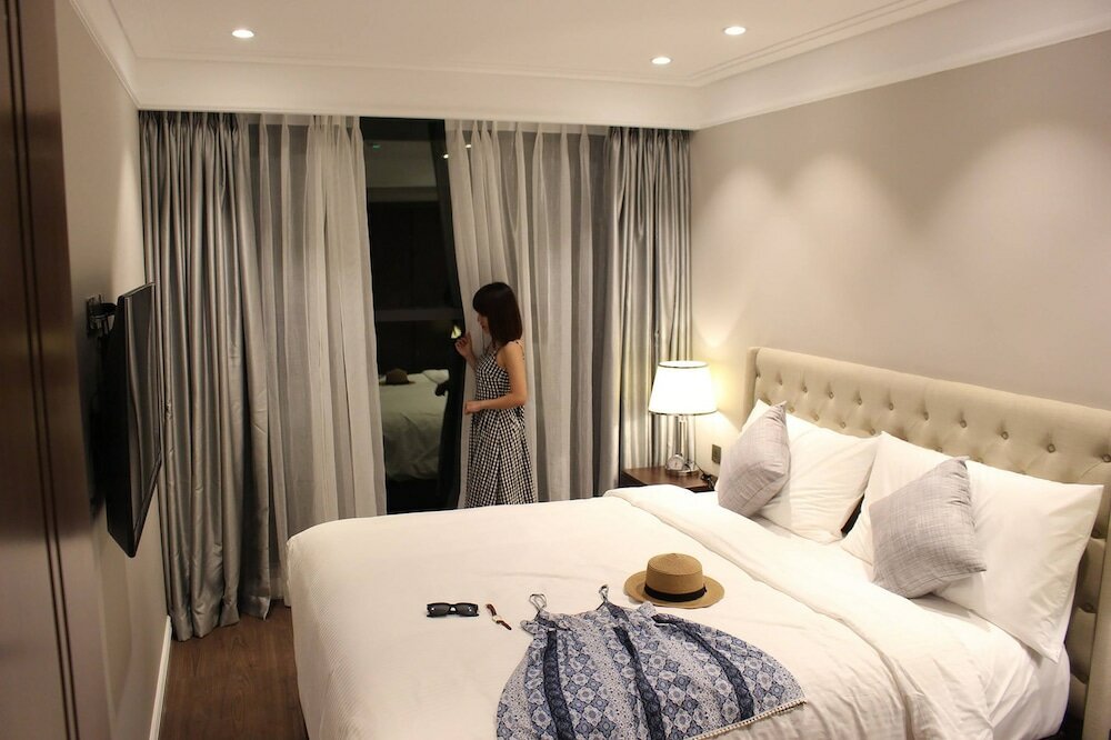 Фото Neo Classic Condo