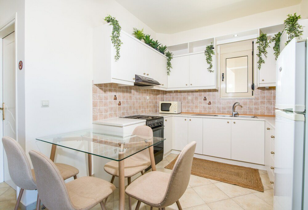 Фото Dione Apartment with Terrace near Kalathas beach