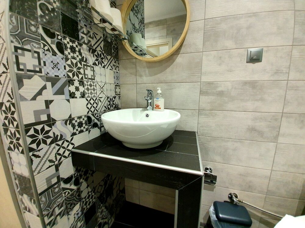 Фото Cosmopolitan Apartments Nilie Suites & Aprts