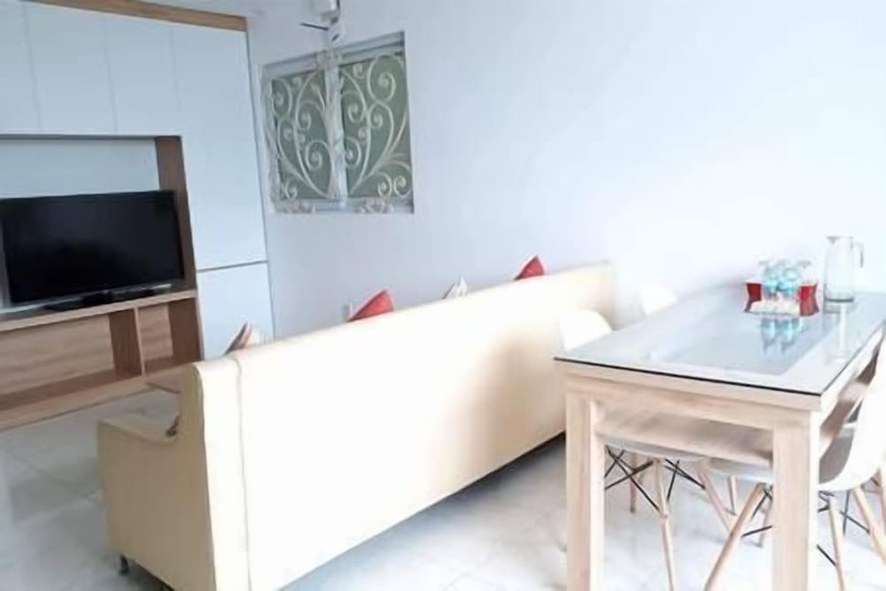 Фото Muong Thanh Apartments