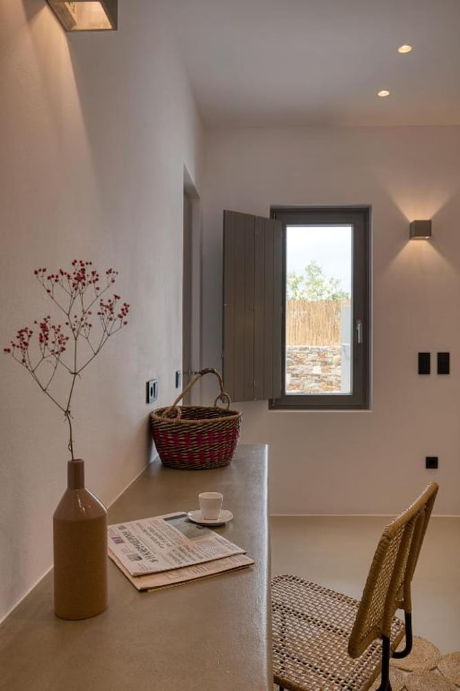 Фото Clementina Paros