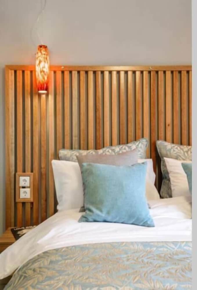 Фото KSquared Nilie Hospitality Mgmt