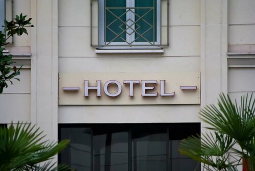 Гостиница Hôtel de Berny в Антони