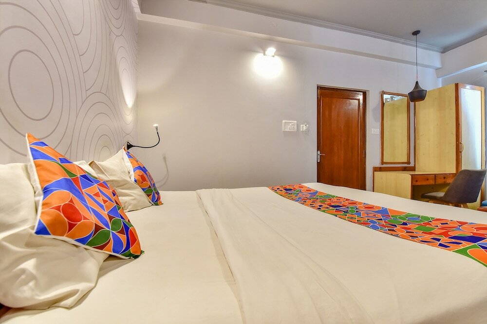 Фото Fabhotel Urban Stay