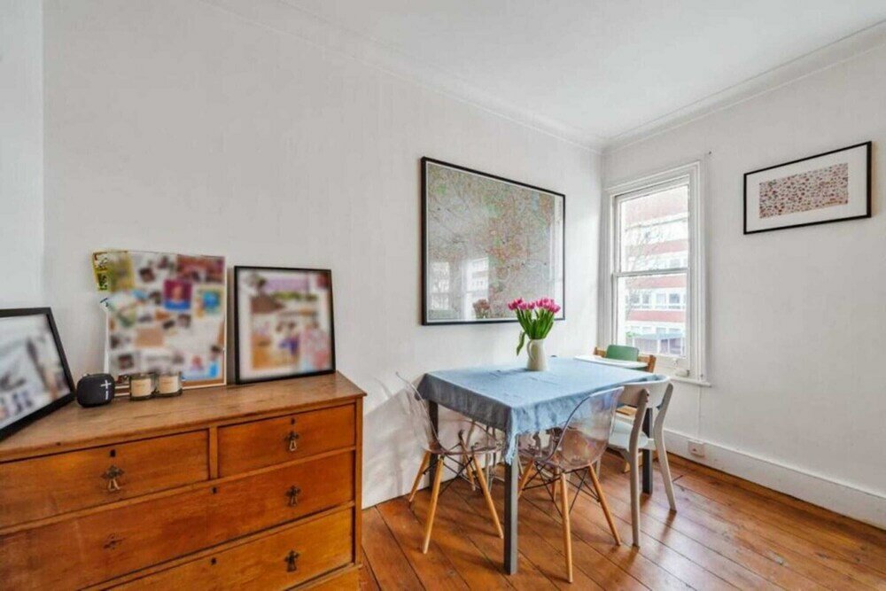 Фото Elegant & Bright 2bd Flat, Battersea!