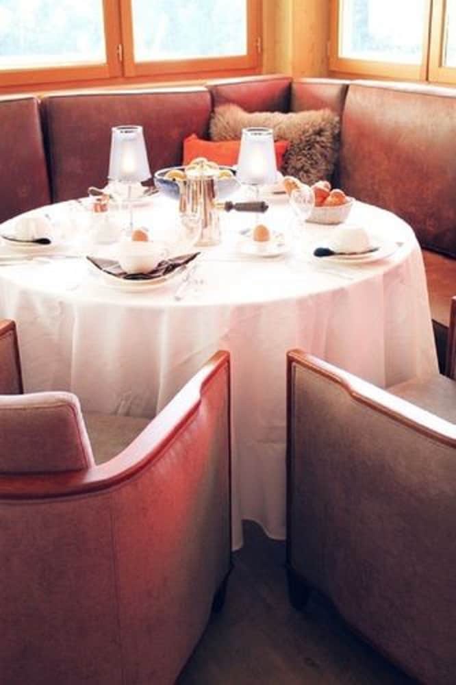 Фото Hôtel Le Coeur des Neiges