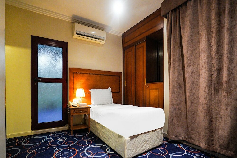 Фото Oyo 650 Dhiyafat Dallah Hotel