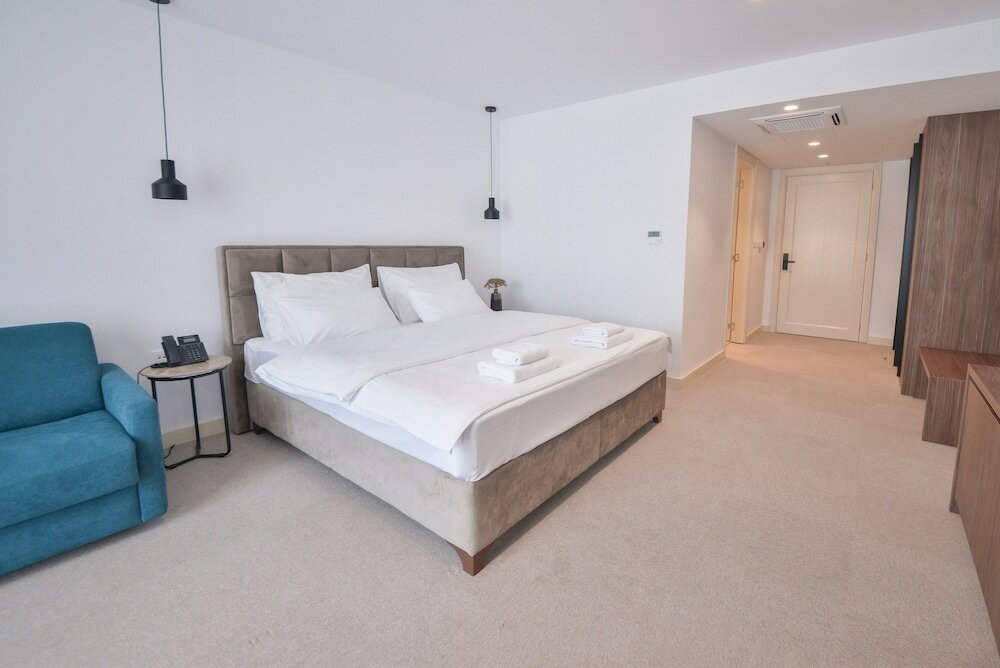 Фото Luxury Hotel Riva Budva