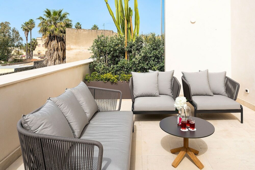 Фото Byssus Suites