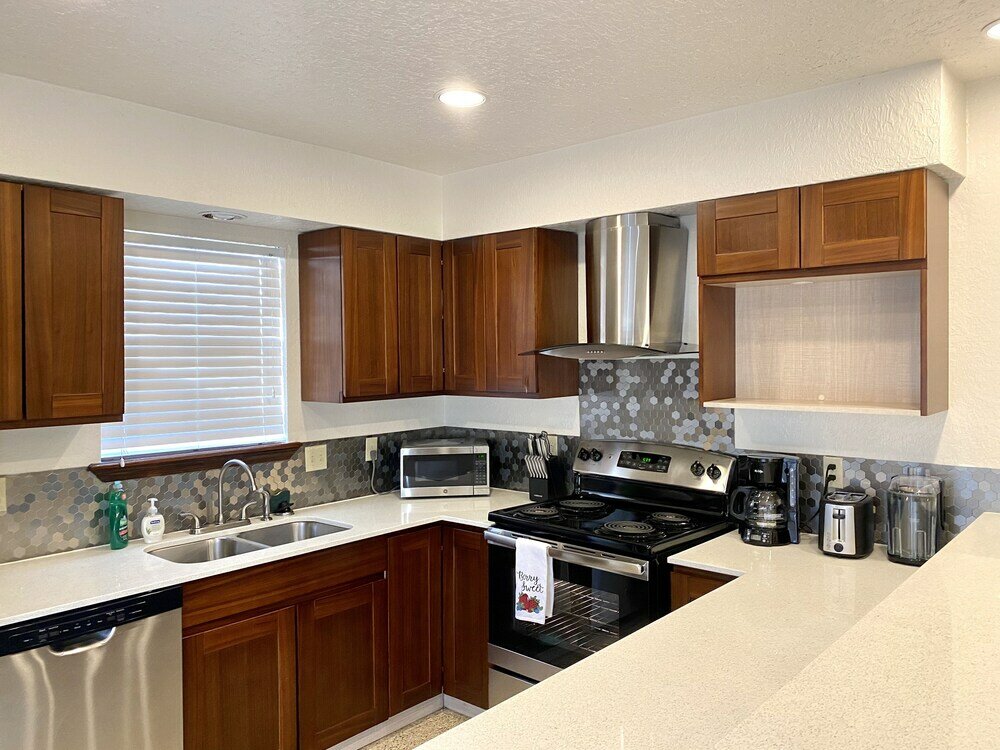 Фото Garage Studio near Oushc Hospital