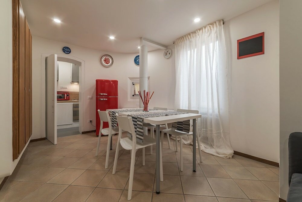 Фото Montecitorio Lovely Apartment