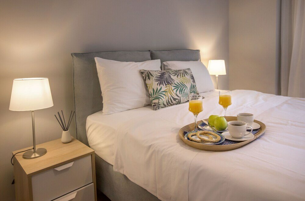 Фото Cozy Apartment in Syntagma - Plaka by Ghh