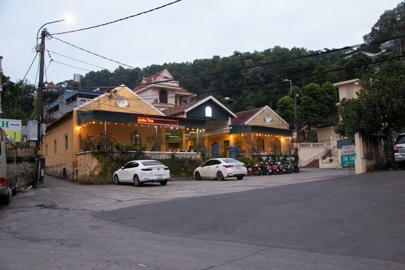 Гостиница Tĩnh Gia Homestay - De Trip Travel в Халонге