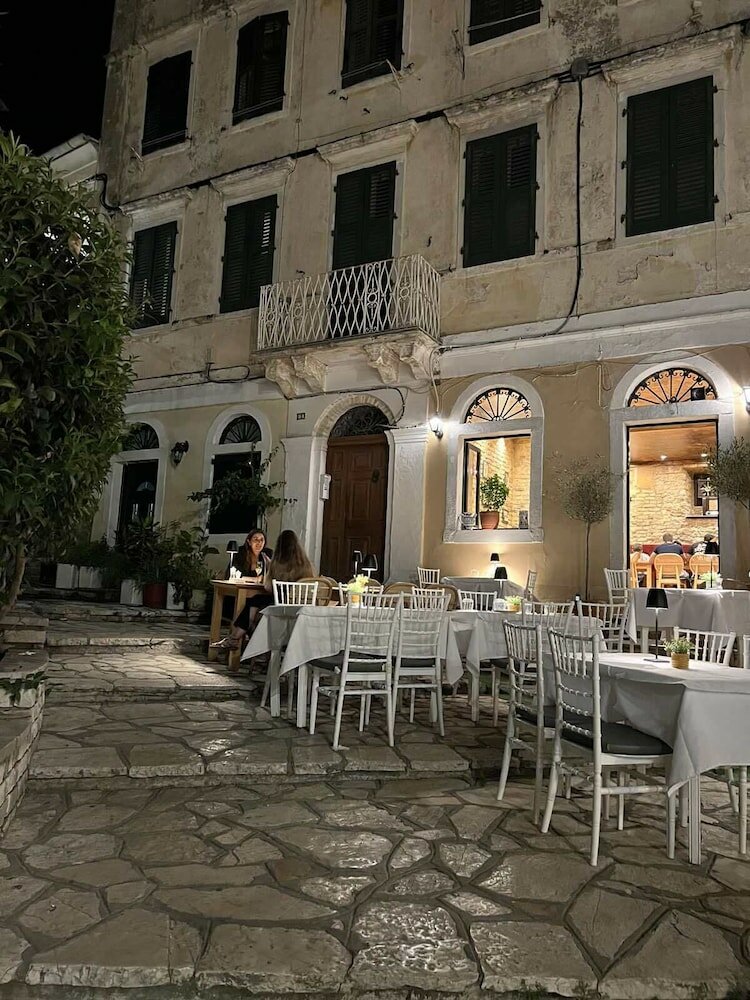 Фото Skalinada House