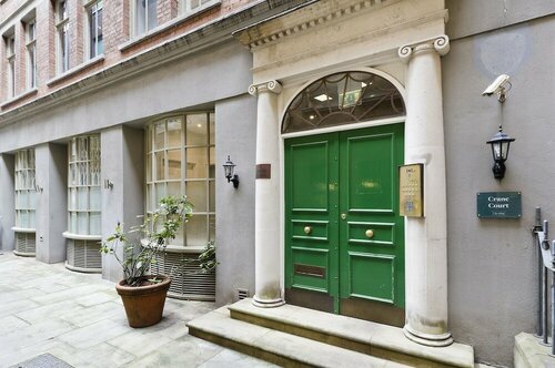 Crane Court by City2Stay