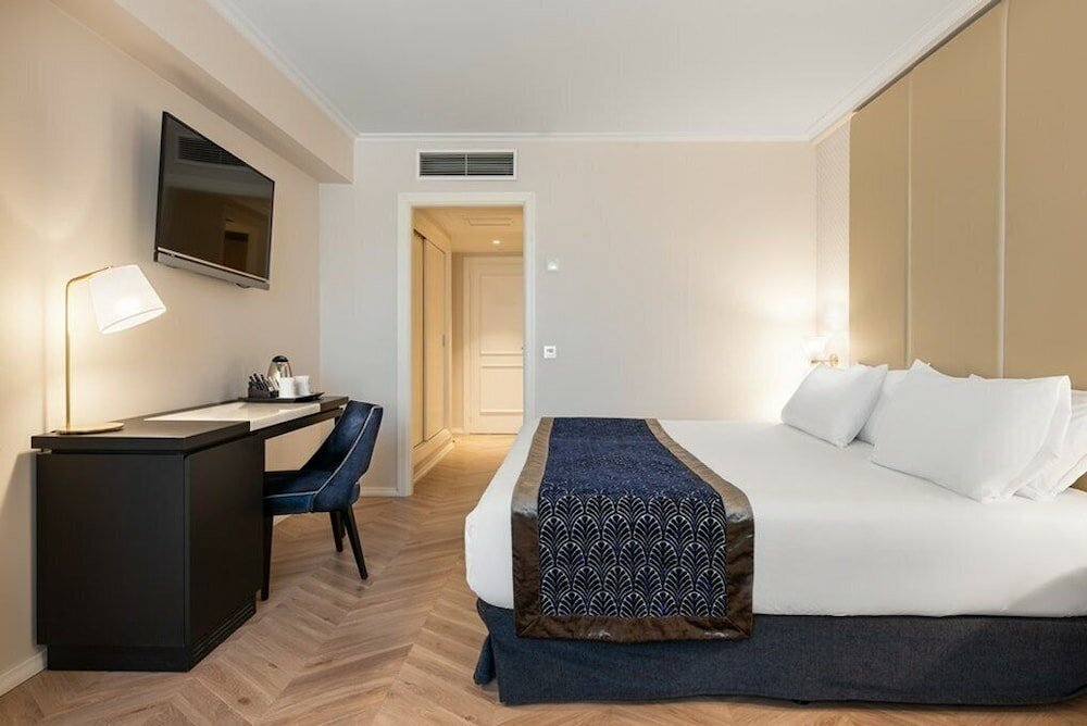 Фото Eurostars Gran Hotel Lugo