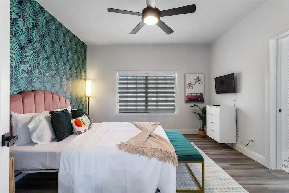 Фото Spacious 4 Br Near Fl Aquarium