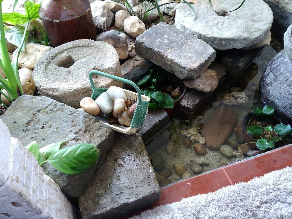 Фото Julians Country Inn