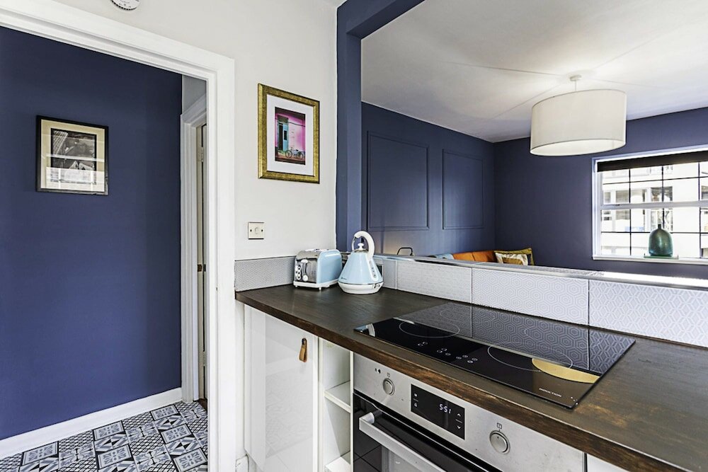 Фото Beautiful Aldgate Apartment