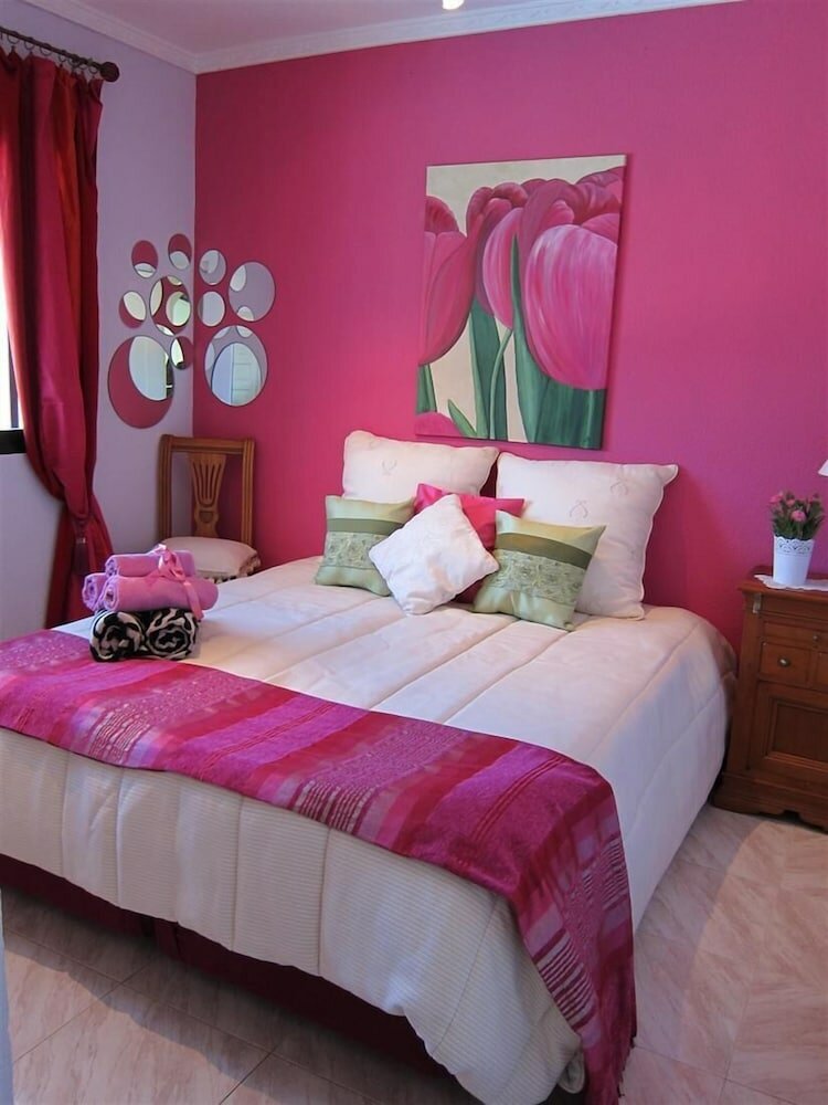 Фото Private Cosy Villa in Marbella Area