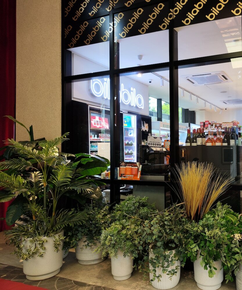 Фото Scarletz Suites Klcc by Mykey Global