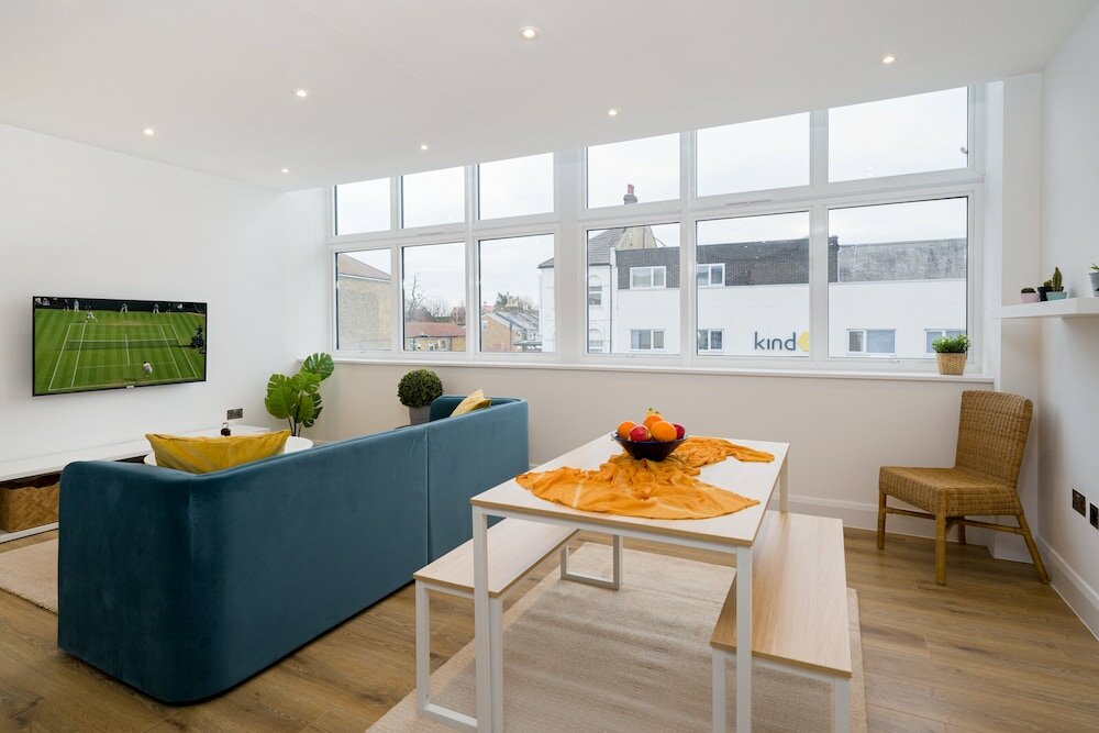 Фото Panther House by Oval