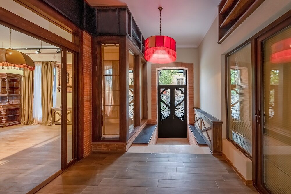 Фото Dzvel Ubanshi