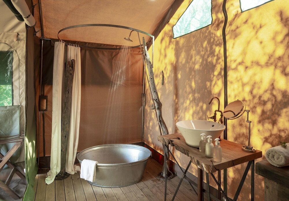 Фото Shamwari Explorer Camp