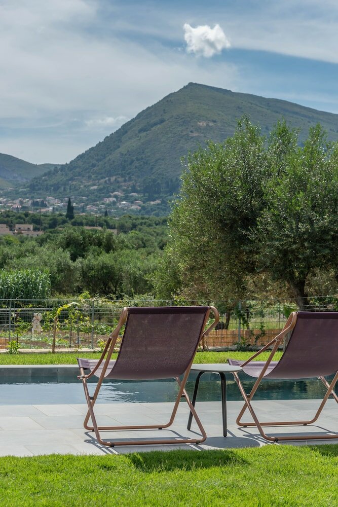 Фото Leeda's Cottages