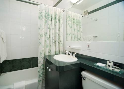 Фото Murray Hill East Suites