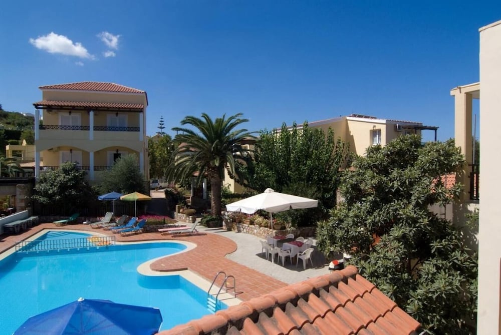 Фото Lilium Hotel