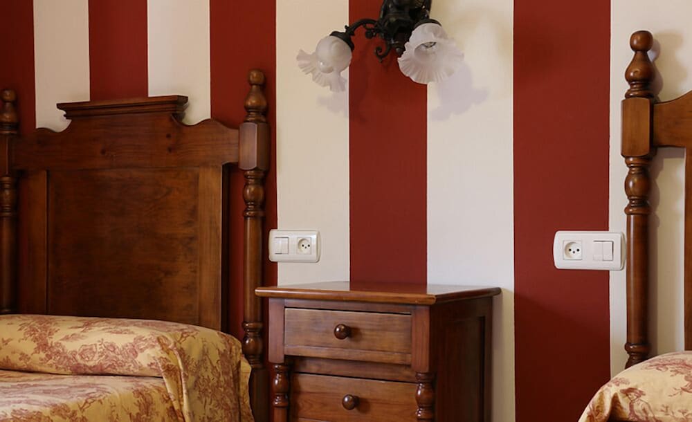 Фото Hostal - Restaurante Emilia