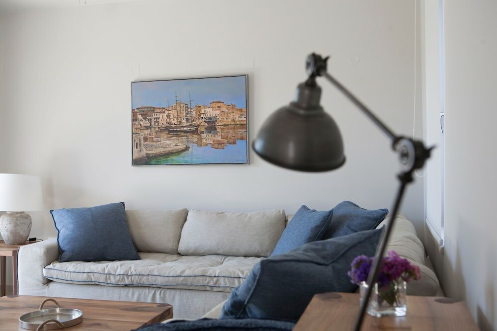 Фото Aethrion Boutique Homes